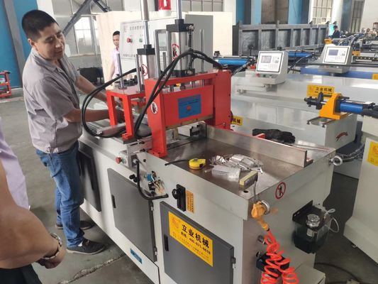 Автоматическая CNC алюминиевая пила режущая машина для резки алюминиевого профиля трубы и стержня