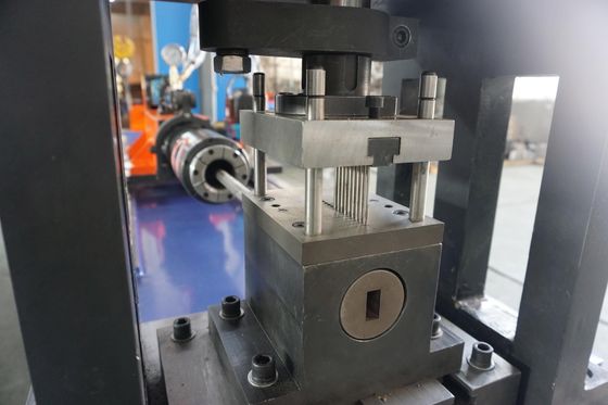 Автоматическая машина для пробивания труб CK60CNC-3 Высокоточная CNC-пробивка